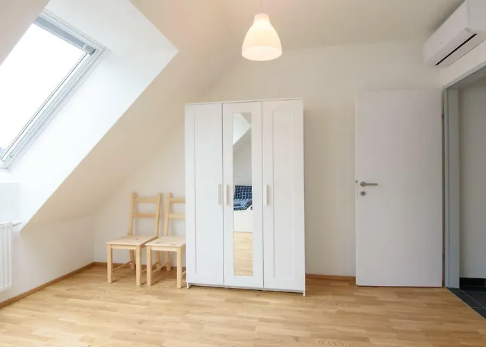 Apartment 1100