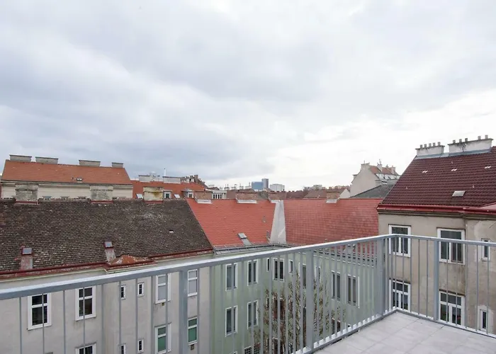 Apartment 1100 *